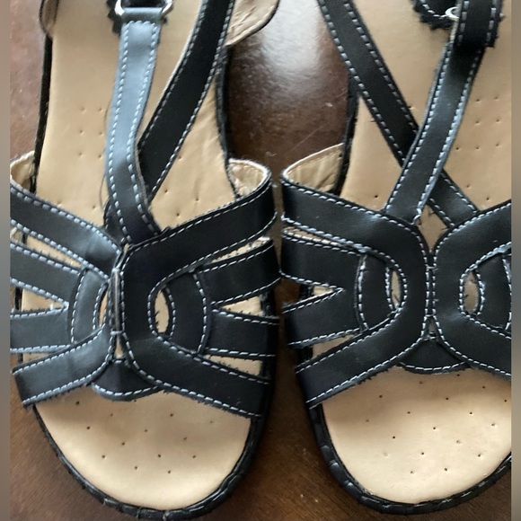 Ladies Size 10 W Premium Comfort by Jennifer Lauren Strappy Sandals Pumps - Picture 2 of 12